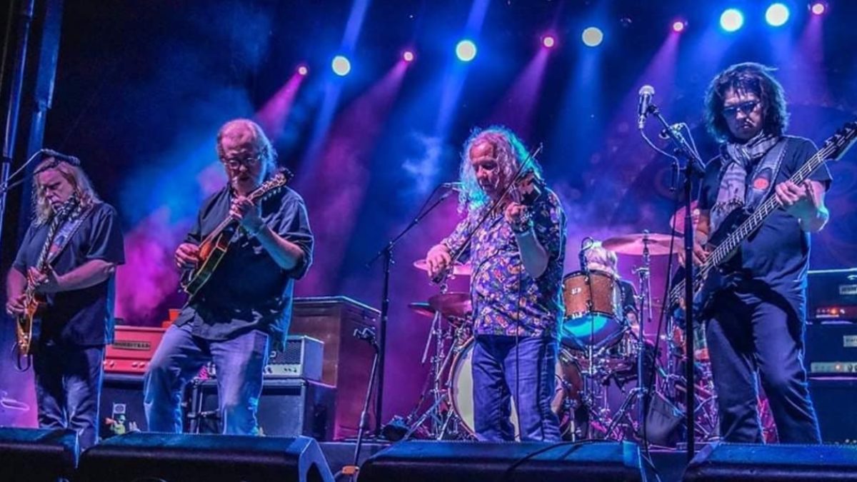 Gov’t Mule & Railroad Earth Collaborate In Ohio