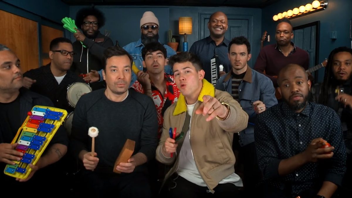 Jonas Brothers, The Roots & Jimmy Fallon Perform Using Classroom Instruments