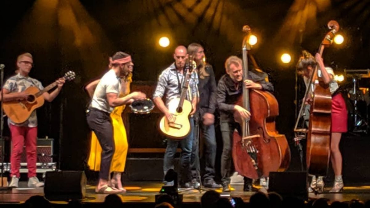 Lake Street Dive & The Wood Brothers Collaborate In Virginia