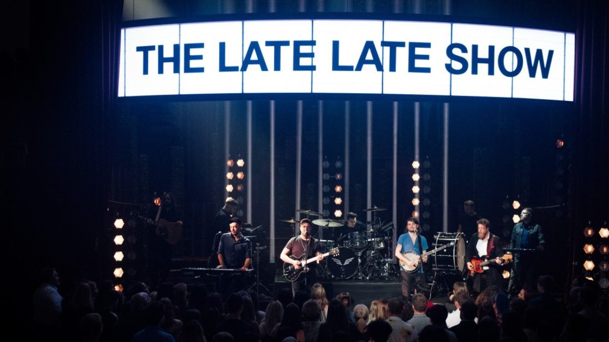 Mumford & Sons Perform 'Slip Away' On 'Corden'