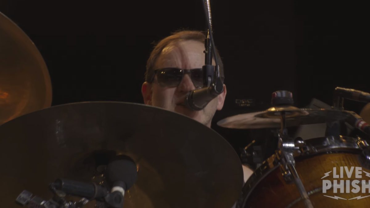 Phish Performs ‘Say It To Me S.A.N.T.O.S.’ In Charlotte: Pro-Shot Video