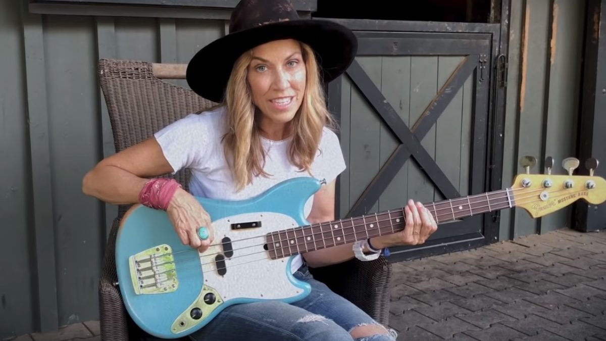 Sheryl Crow Shares ‘Still The Good Old Days’ Featuring Joe Walsh