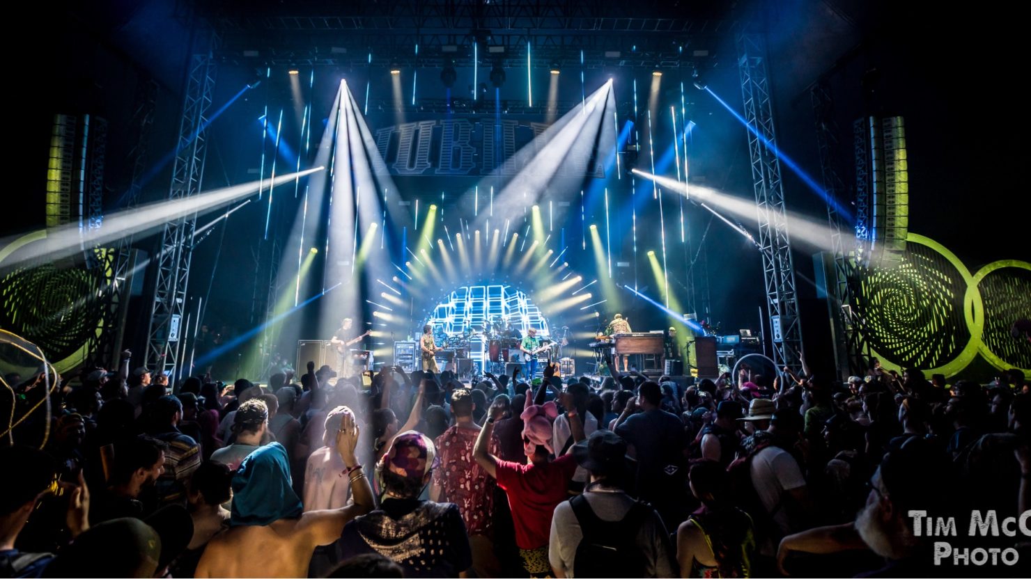The String Cheese Incident Busts Out ‘Ten Miles To Tulsa’ At Electric
