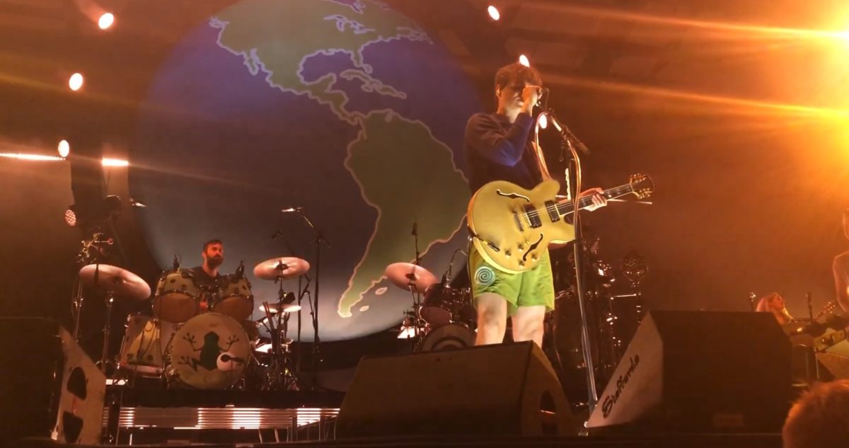 Vampire Weekend Peace Frog
