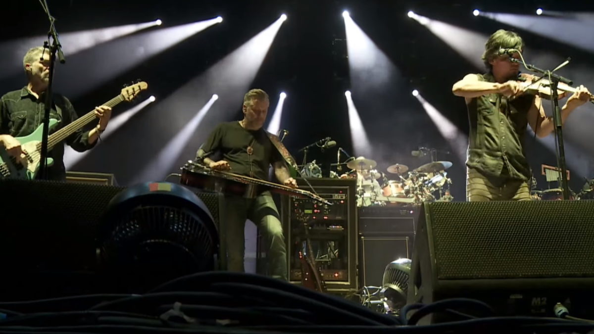 The String Cheese Incident Welcomes Andy Hall & Scott Sharrard At Peach Music Festival