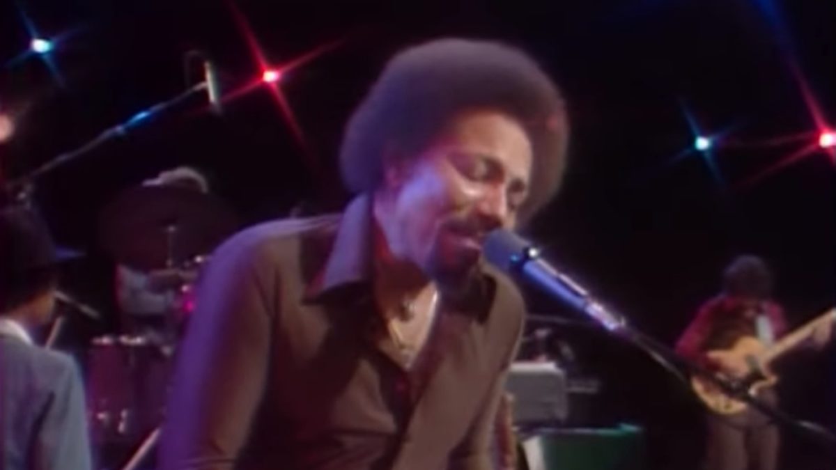 Art Neville Stars In Neville Brothers' 'Sitting In Limbo' Performance On 'Austin City Limits' In 1979