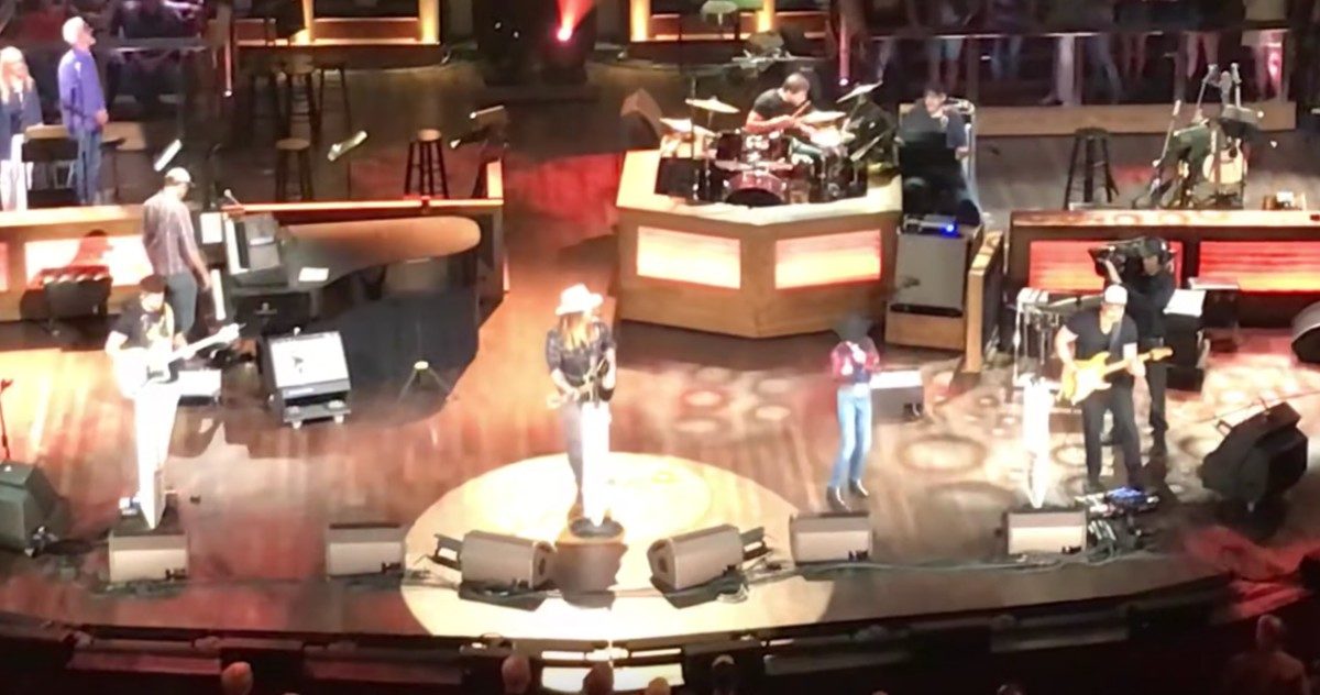Billy Ray Cyrus Mason Ramsey Miley Cyrus Old Town Road