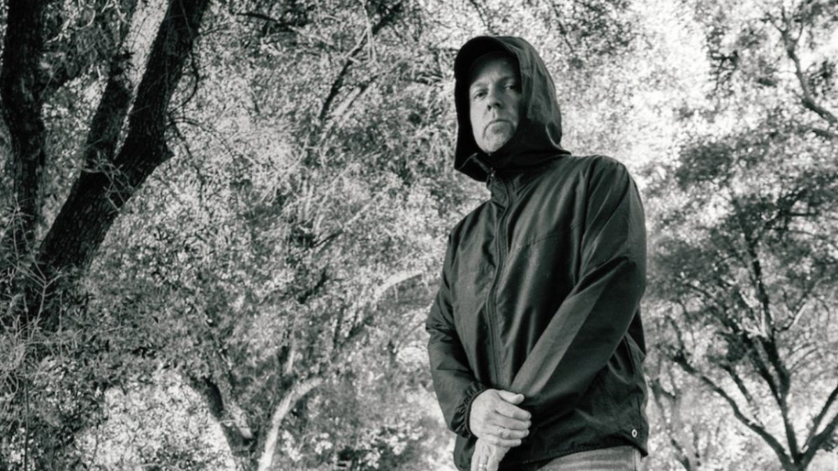 DJ Shadow Shares New Song 'Rocket Fuel' Featuring De La Soul