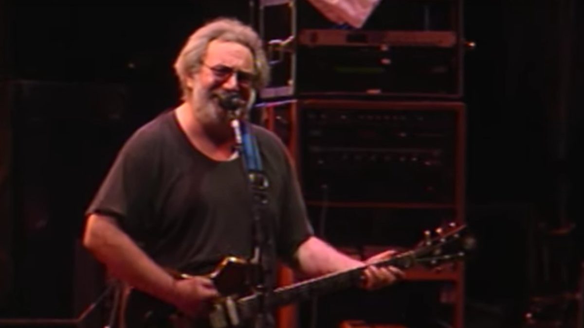 The Grateful Dead Performs 'Touch Of Grey' In 1989