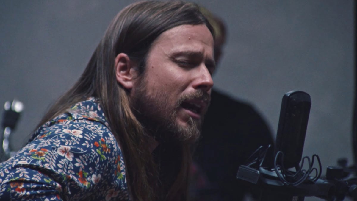 Lukas Nelson & Promise Of The Real Perform Live For Vevo