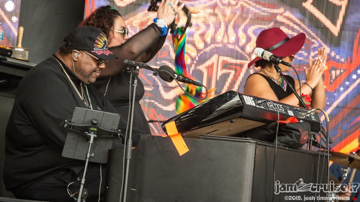Melvin Seals & JGB And Karl Denson Perform ‘I’ll Take You There’ Aboard Jam Cruise 17