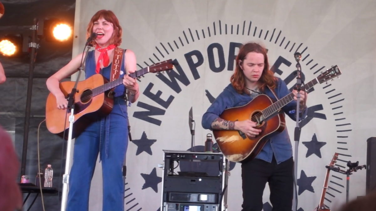 Molly Tuttle & Billy Strings Perform Collaborative Set At Newport Folk