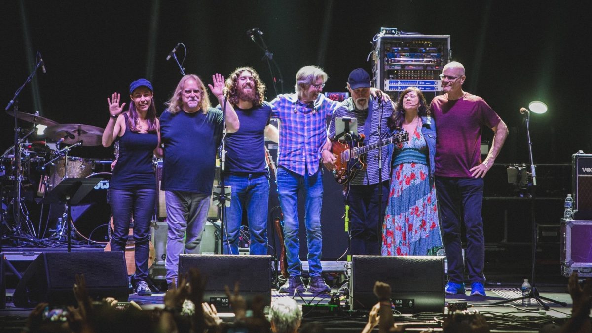 Phil Lesh & Friends Featuring Warren Haynes, John Scofield & More Close Out Peach Festival
