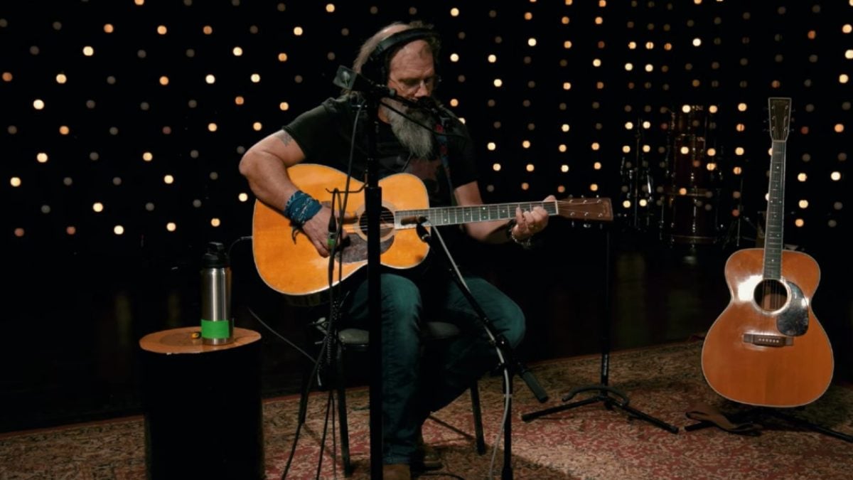 Steve Earle Performs For KEXP