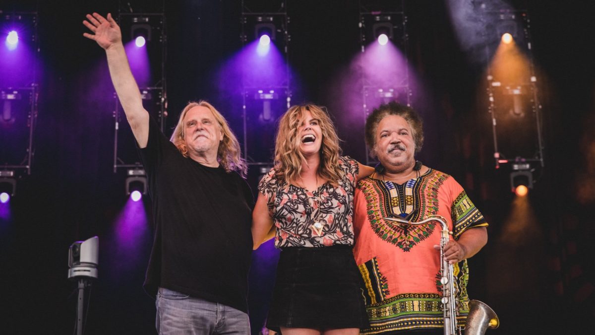 Warren Haynes & Grace Potter Team For Collaborative Set At Peach Festival