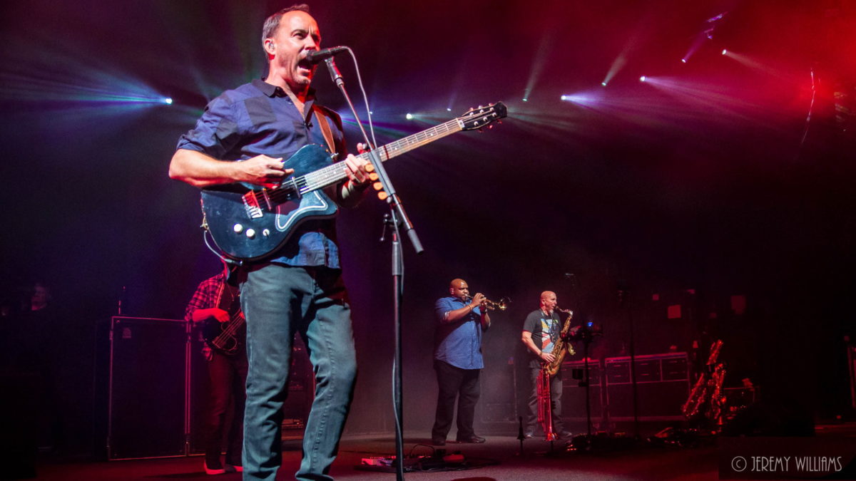 Watch Dave Matthews Band Perform ‘Last Stop’ At Harvey’s Lake Tahoe In 2019