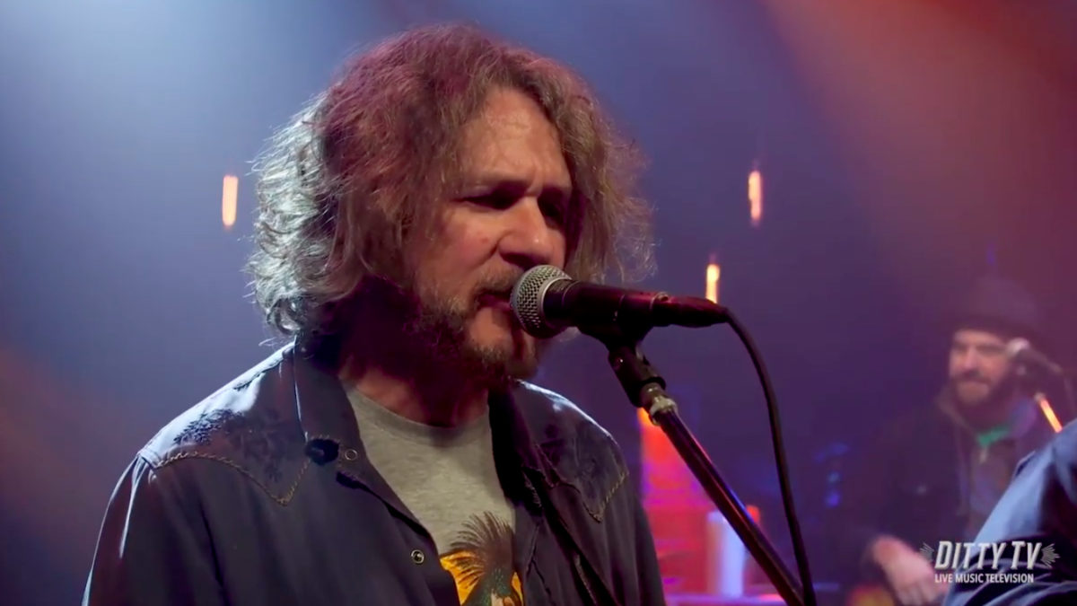 Leftover Salmon Performs For Ditty TV