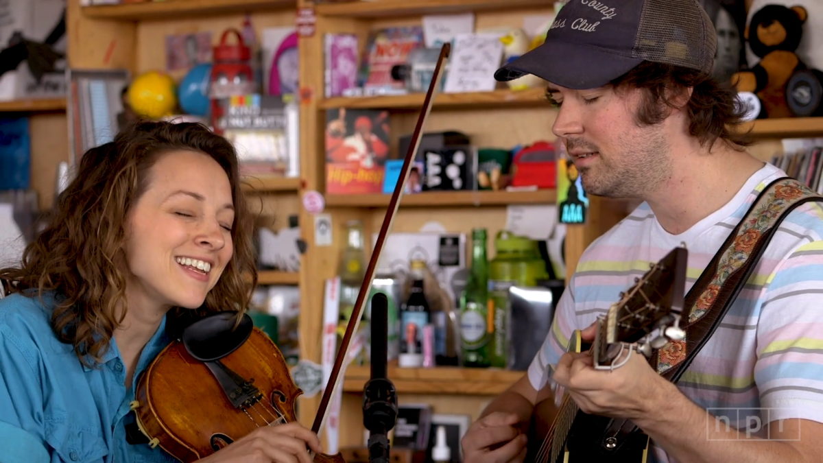 Mandolin Orange Performs NPR ‘Tiny Desk Concert’
