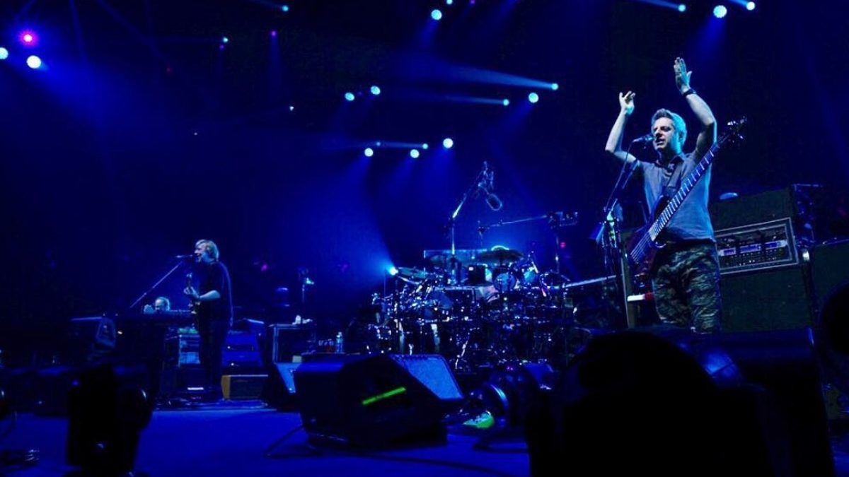 Phish Performs ‘Ghost’ & 'Sunshine Of Your Feeling' At Madison Square Garden On This Date In 2017