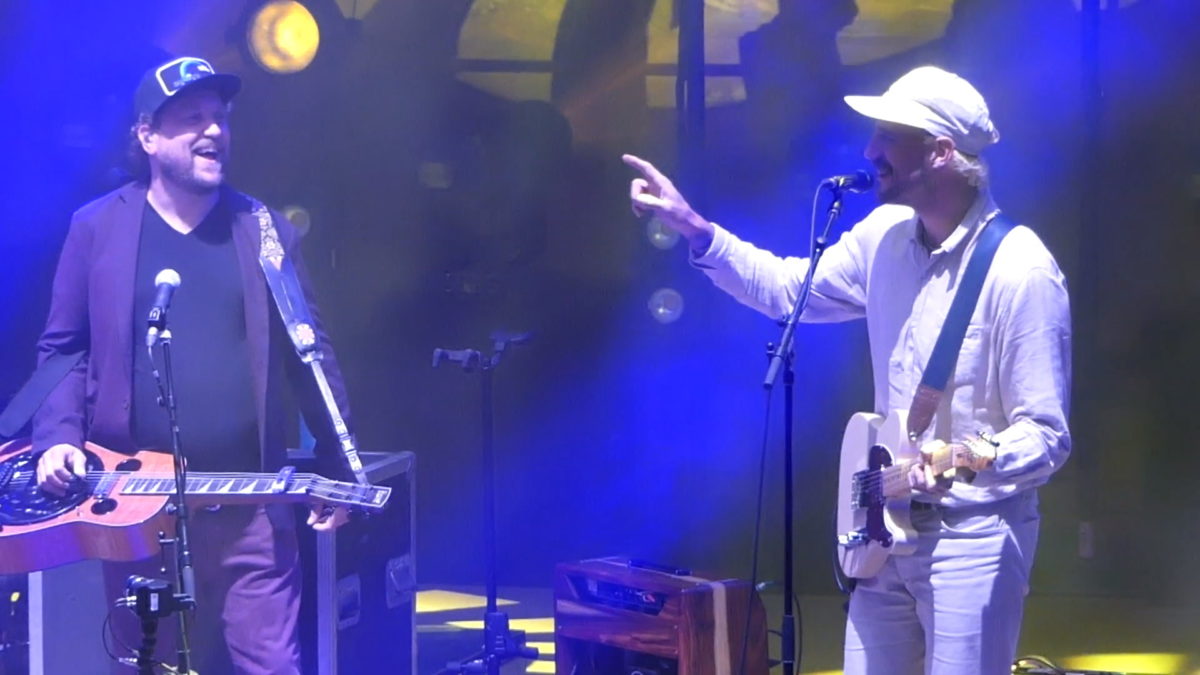 Rayland Baxter Joins Greensky Bluegrass At Red Rocks