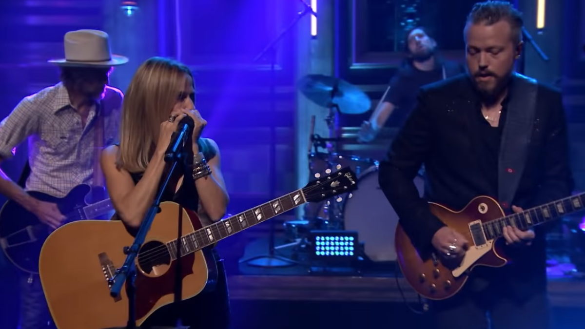 Sheryl Crow & Jason Isbell Perform On ‘Fallon’