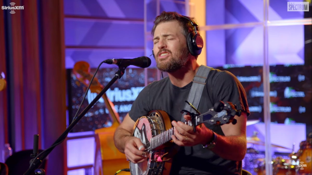 The Avett Brothers Perform ‘High Steppin’’ For SiriusXM