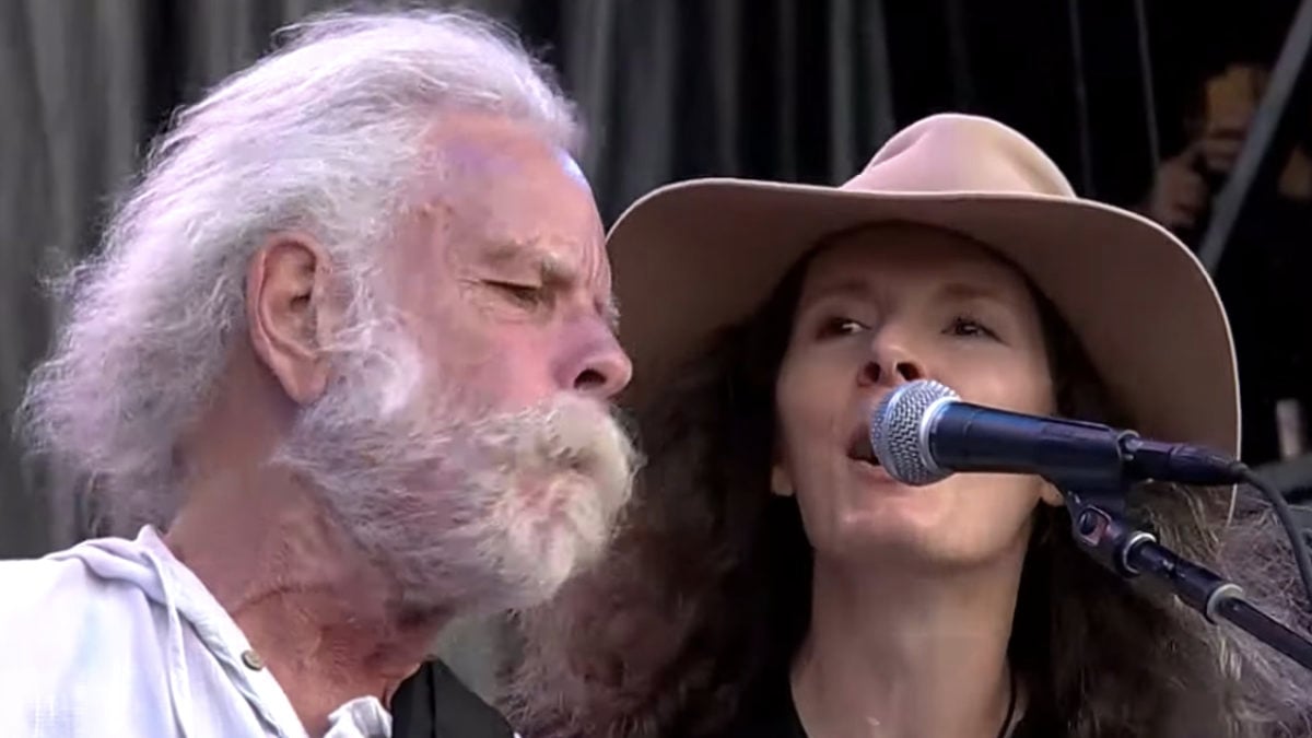 Bob Weir and Edie Brickell & New Bohemians Perform ‘Deep Elem Blues’: Pro-Shot Video