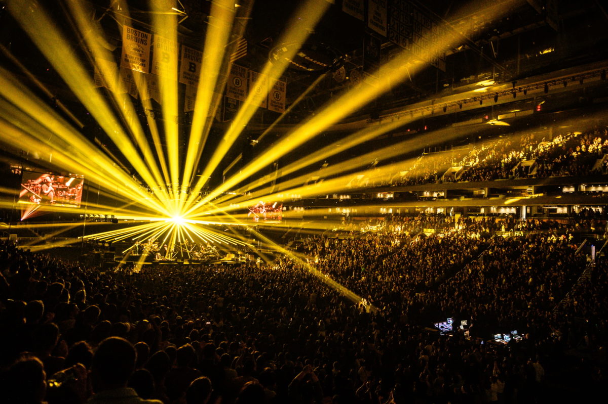 Bon Iver Plays Boston's TD Garden Review, Photos & Setlist