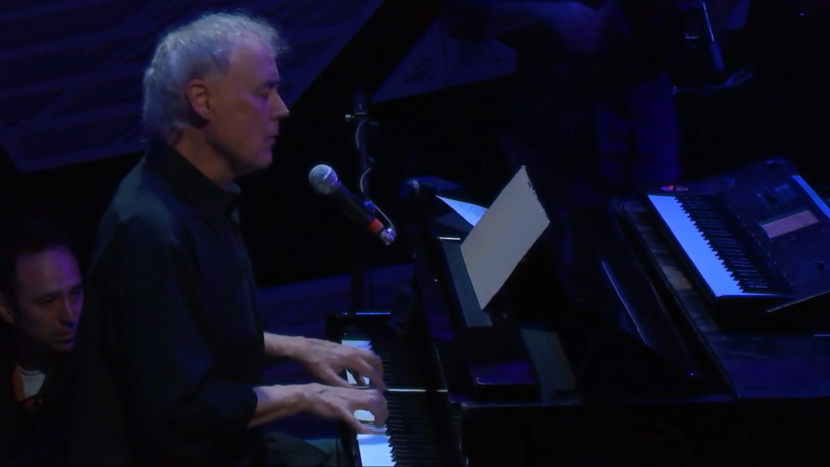 Bruce Hornsby & The Noisemakers Team With yMusic For 'Never In This House': Pro-Shot Video