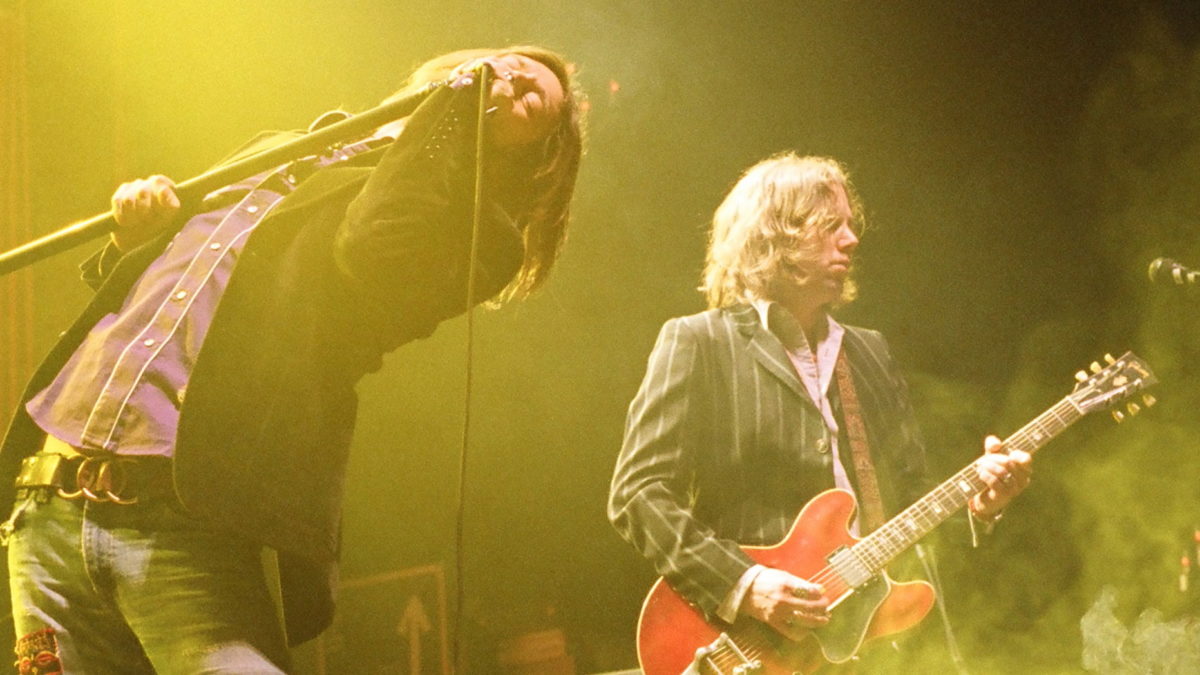 Chris & Rich Robinson Reportedly Eyeing Black Crowes Reunion In 2020