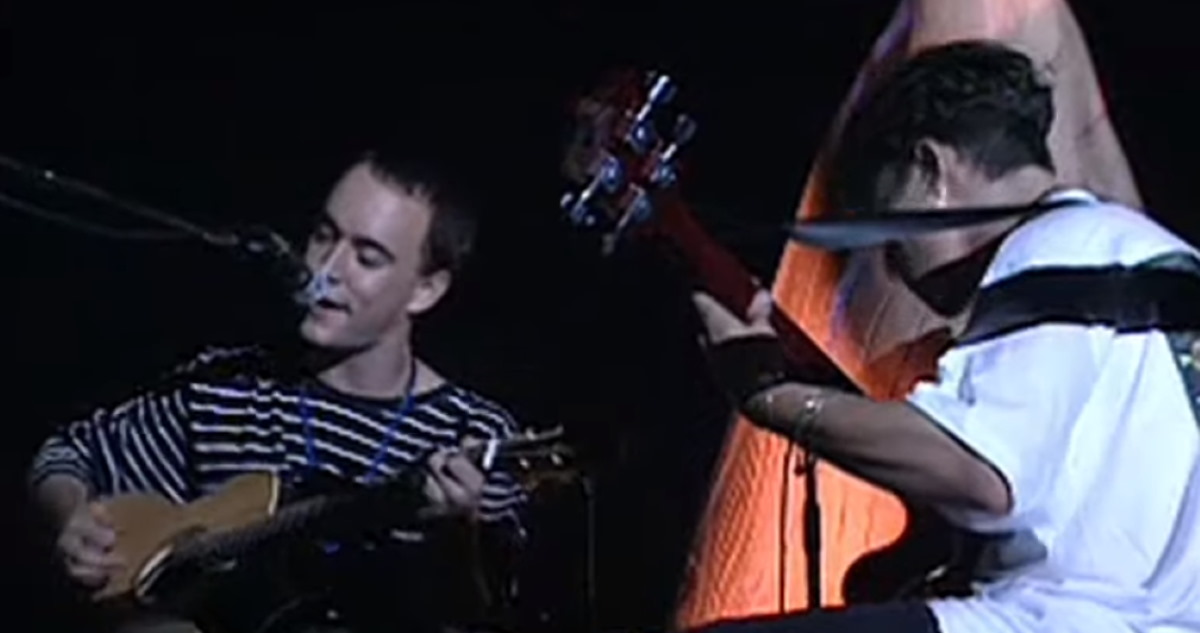 Dave Matthews Debuts 'Crash Into Me' In Newly Surfaced Video From 1995