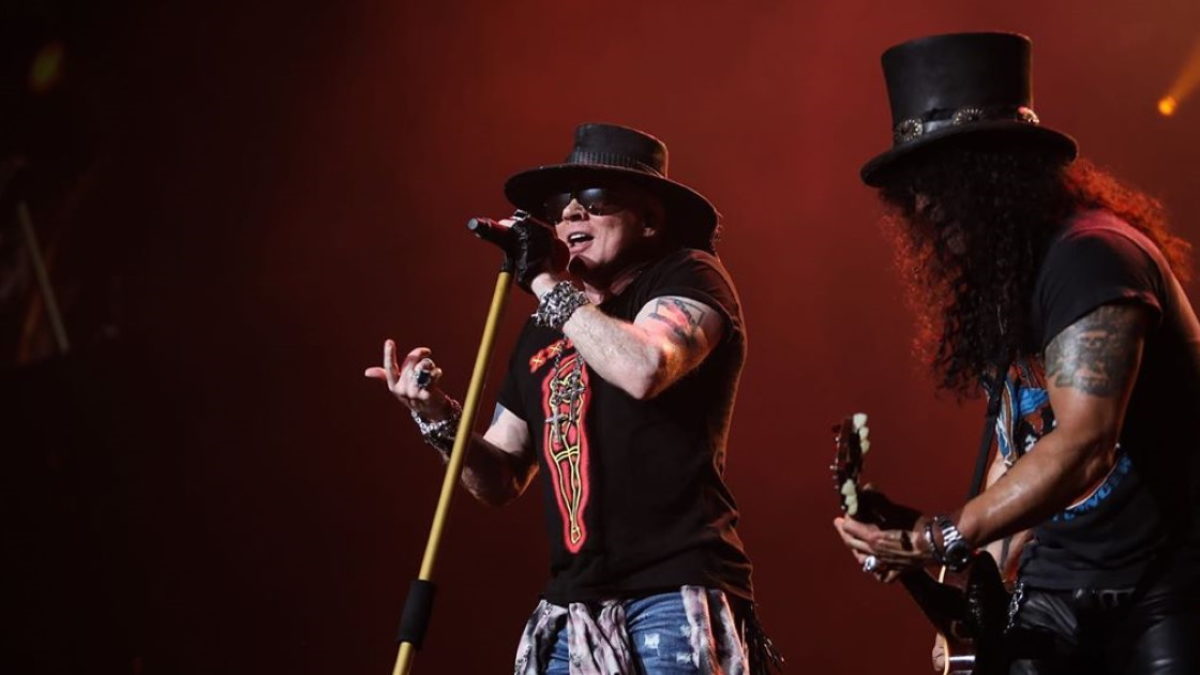Guns N’ Roses Bust Out ‘So Fine’ In Mexico City