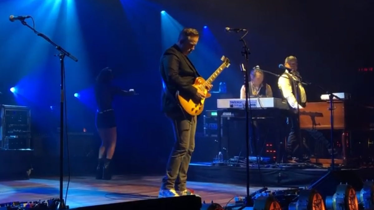 Jason Isbell & The 400 Unit Cover Allman Brothers Band With Peter Levin