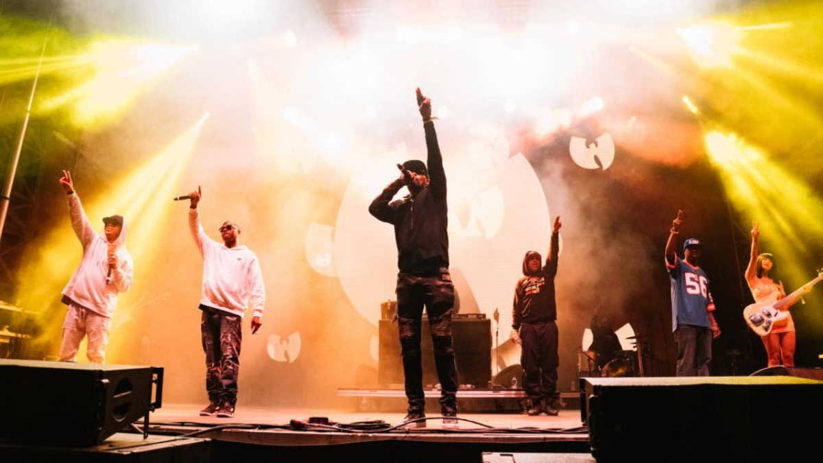 Khruangbin Guests With Wu-Tang Clan At Desert Daze