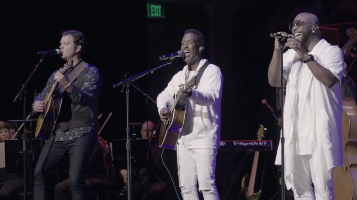 Steep Canyon Rangers & Boyz II Men Share ‘Be Still Moses’ Video