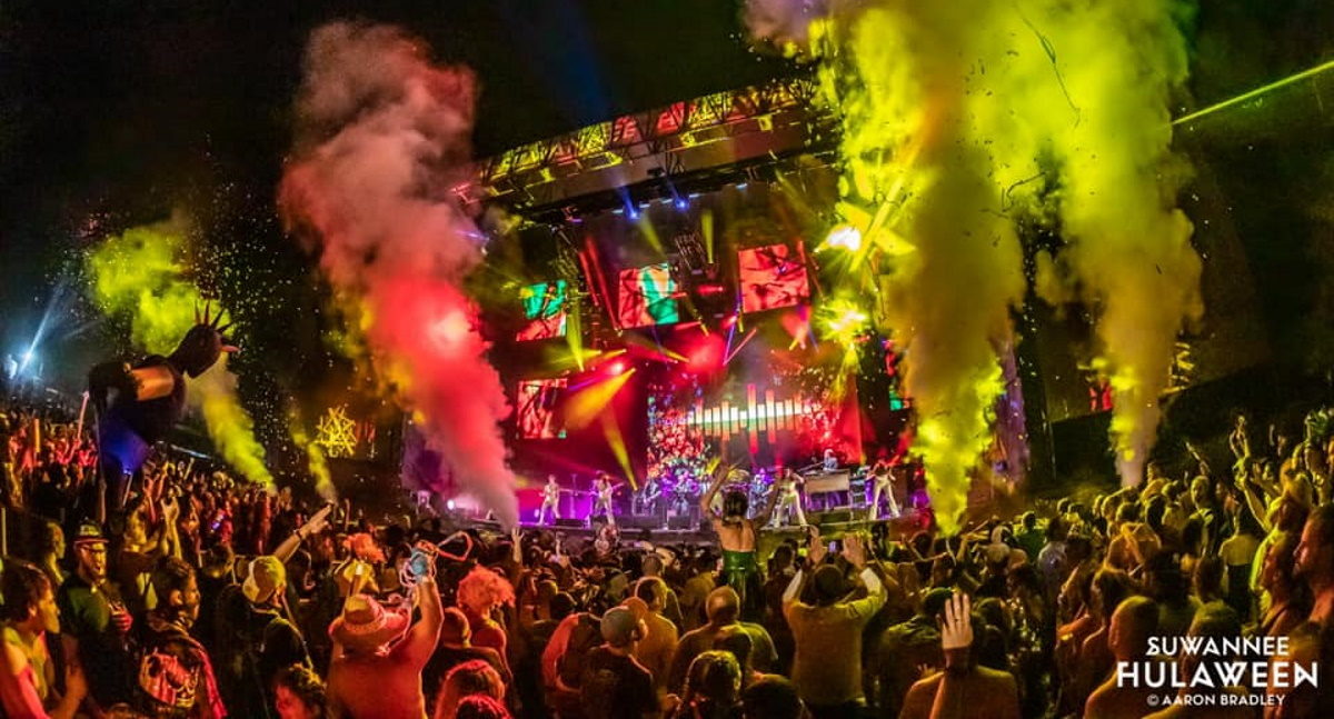 String Cheese 90s Covers Phish Nirvana Hulaween