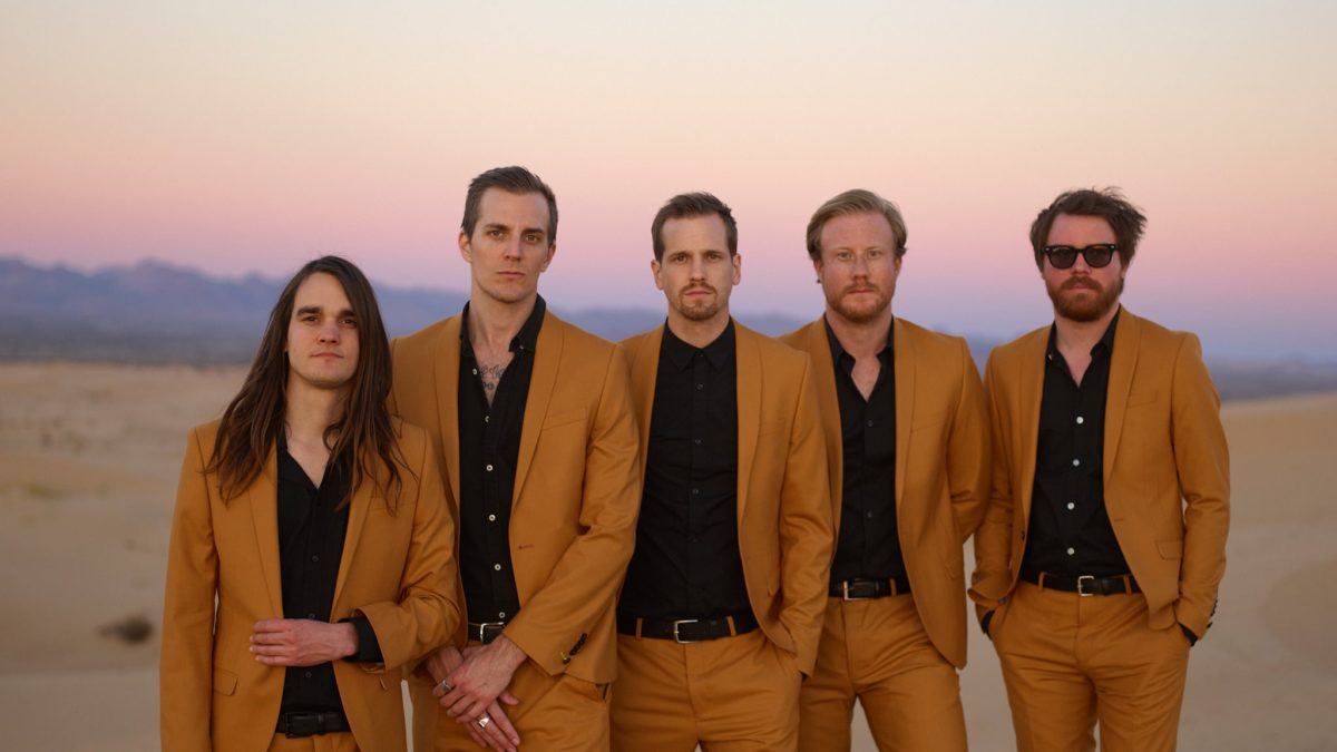 The Maine and Grayscale