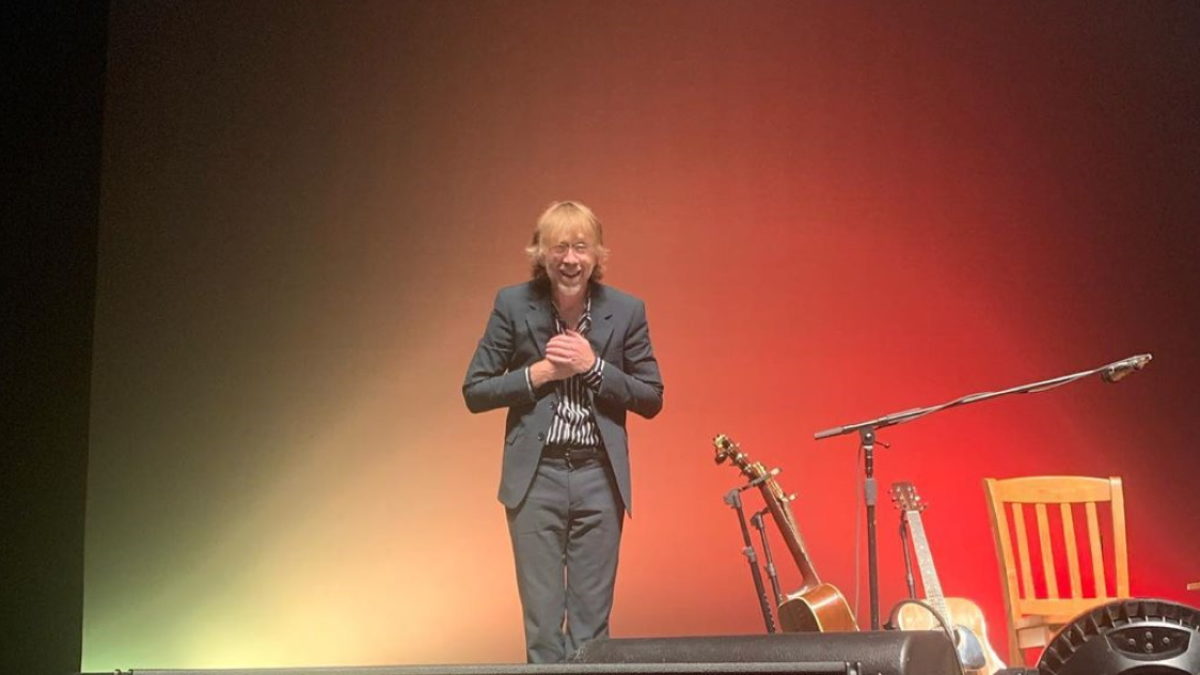 Trey Anastasio Continues Solo Acoustic Tour In Indianapolis
