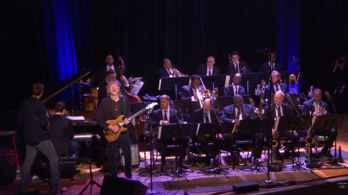 Trey Anastasio & Jazz At Lincoln Center Orchestra With Wynton Marsalis Perform 'Blaze On': Pro-Shot Video
