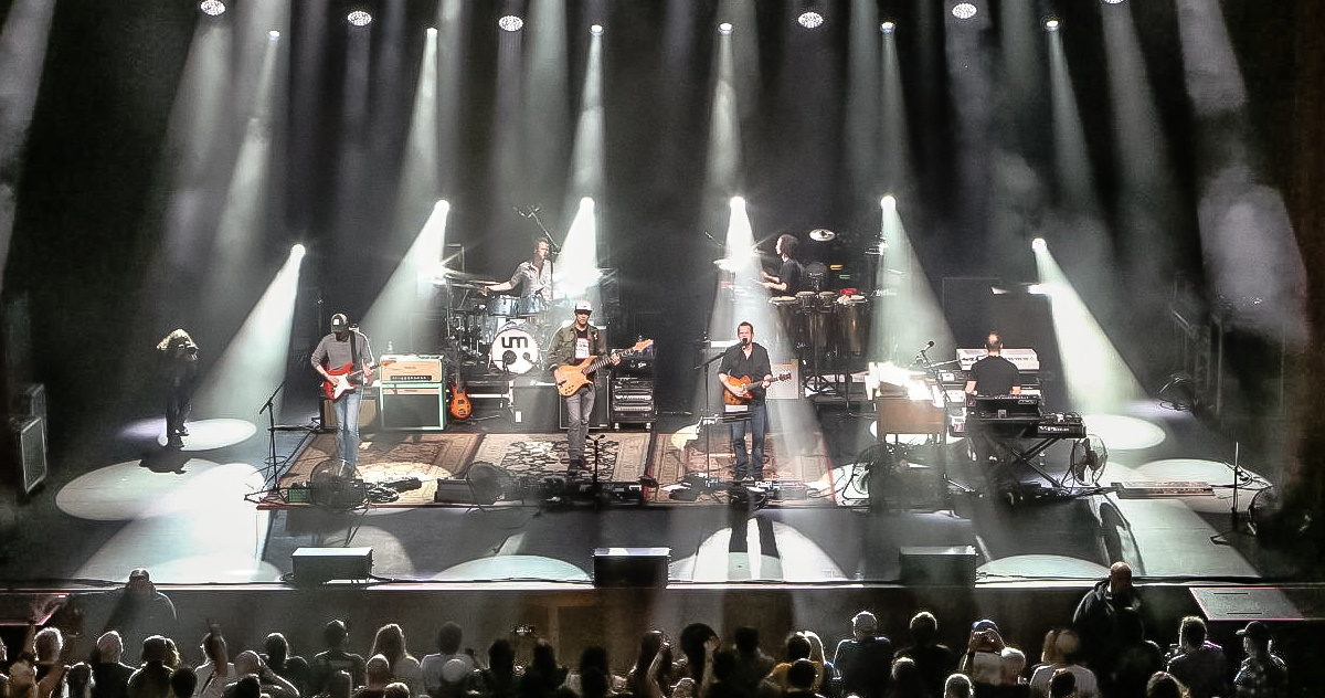 Umphreys McGee Weiand Crop 8