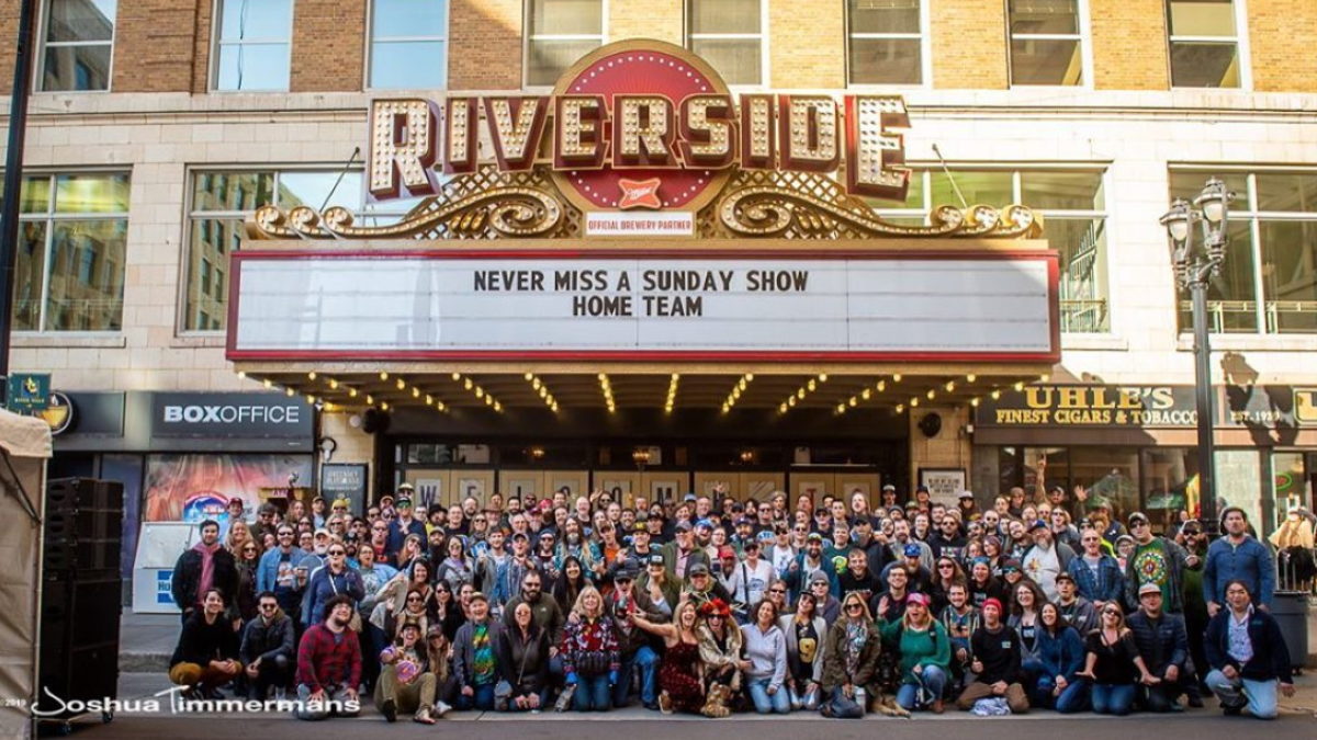 Widespread Panic Honors Paul Barrere In Milwaukee
