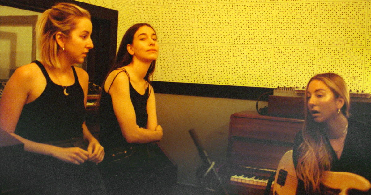 HAIM Hallelujah Crop