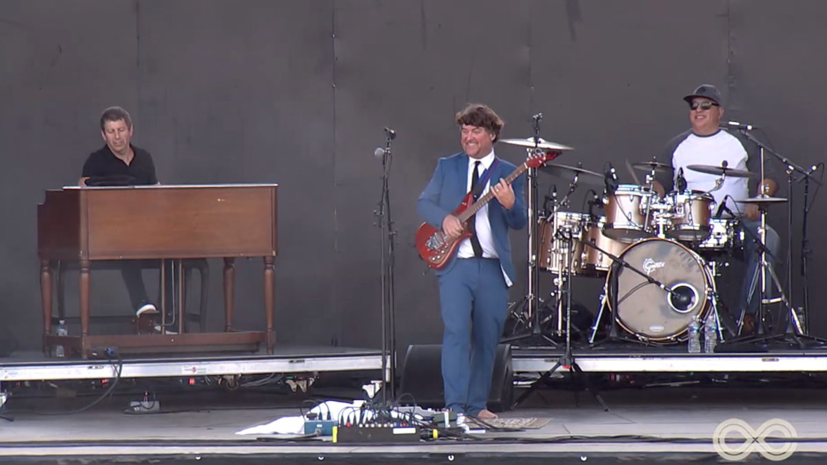 Keller Williams’ Grateful Gospel Featuring John Kadlecik Performs ‘Ripple’ At LOCKN’: Pro-Shot Video