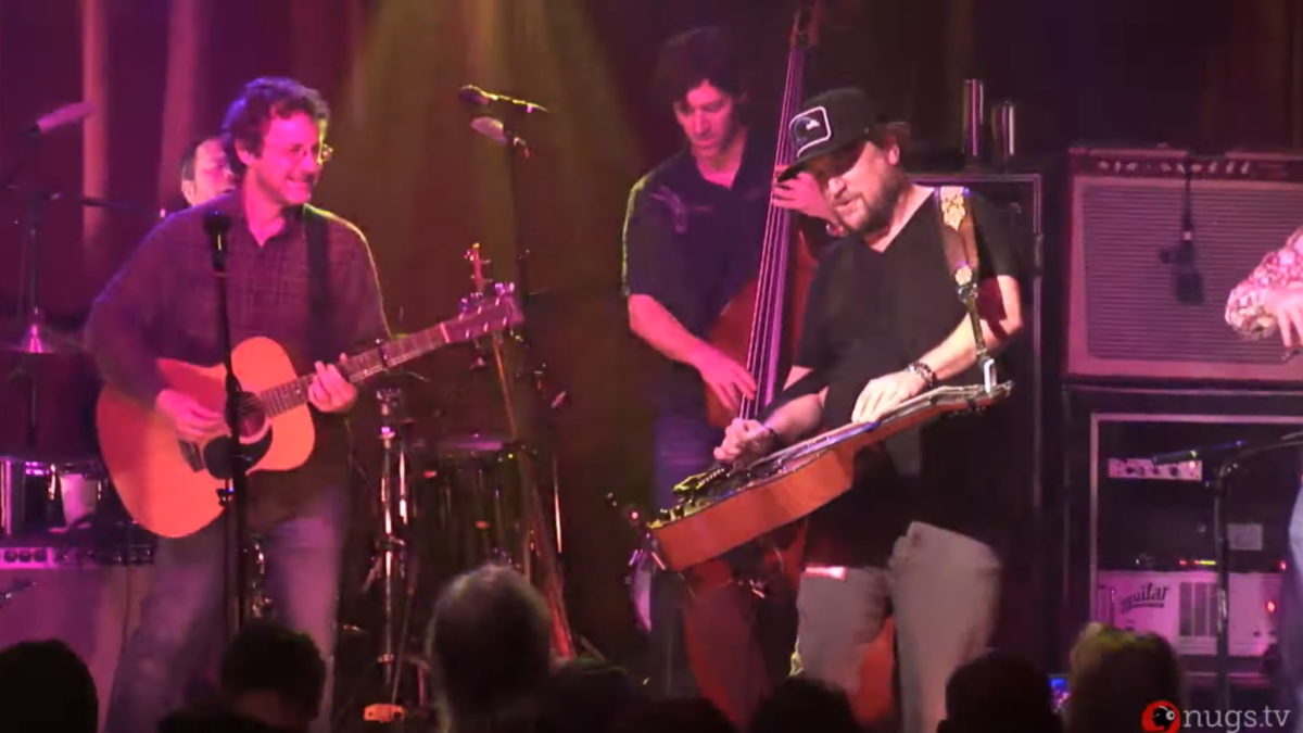 Anders Beck Joins Railroad Earth At Ardmore Music Hall