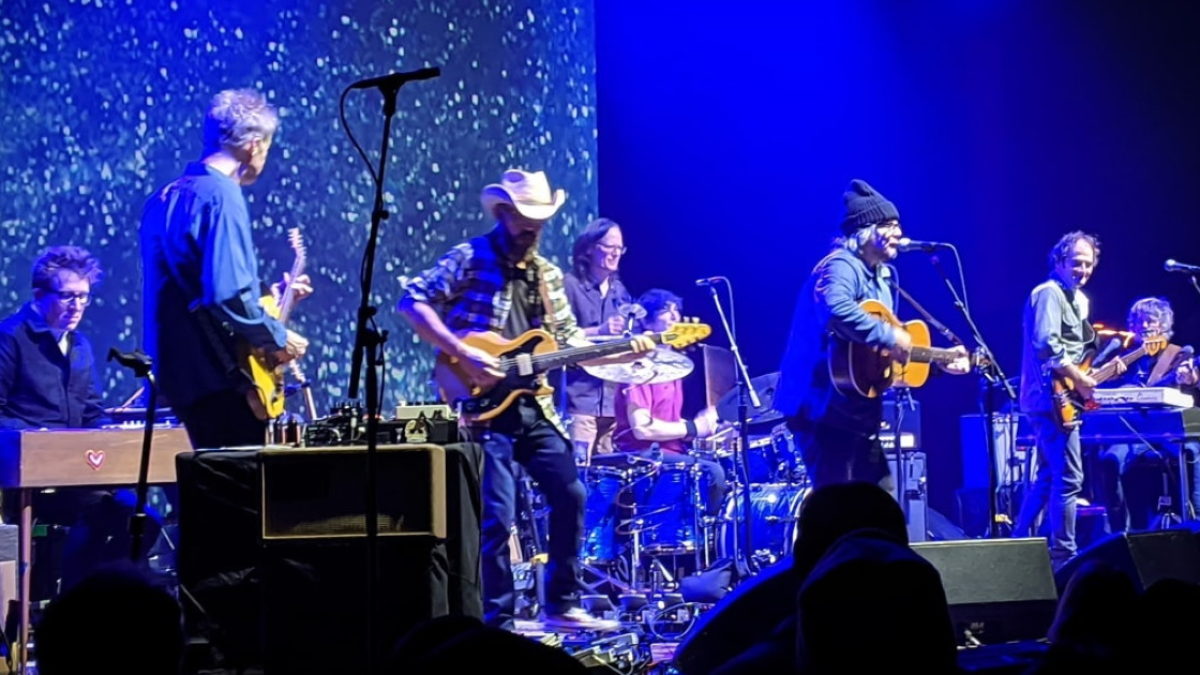 Wilco Welcomes Brian Henneman & Mark Ortmann, Busts Out ‘Casino Queen’ In St. Louis