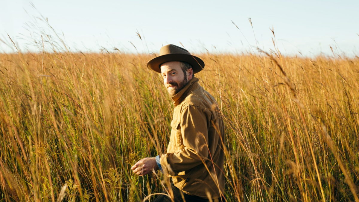 Dave Simonett Shares ‘In The Western Wind And The Sunrise’ Single & Tour Dates