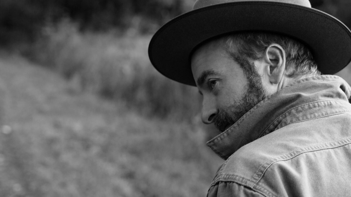 Trampled By Turtles’ Dave Simonett Releases Debut Studio Album ‘Red Tail’