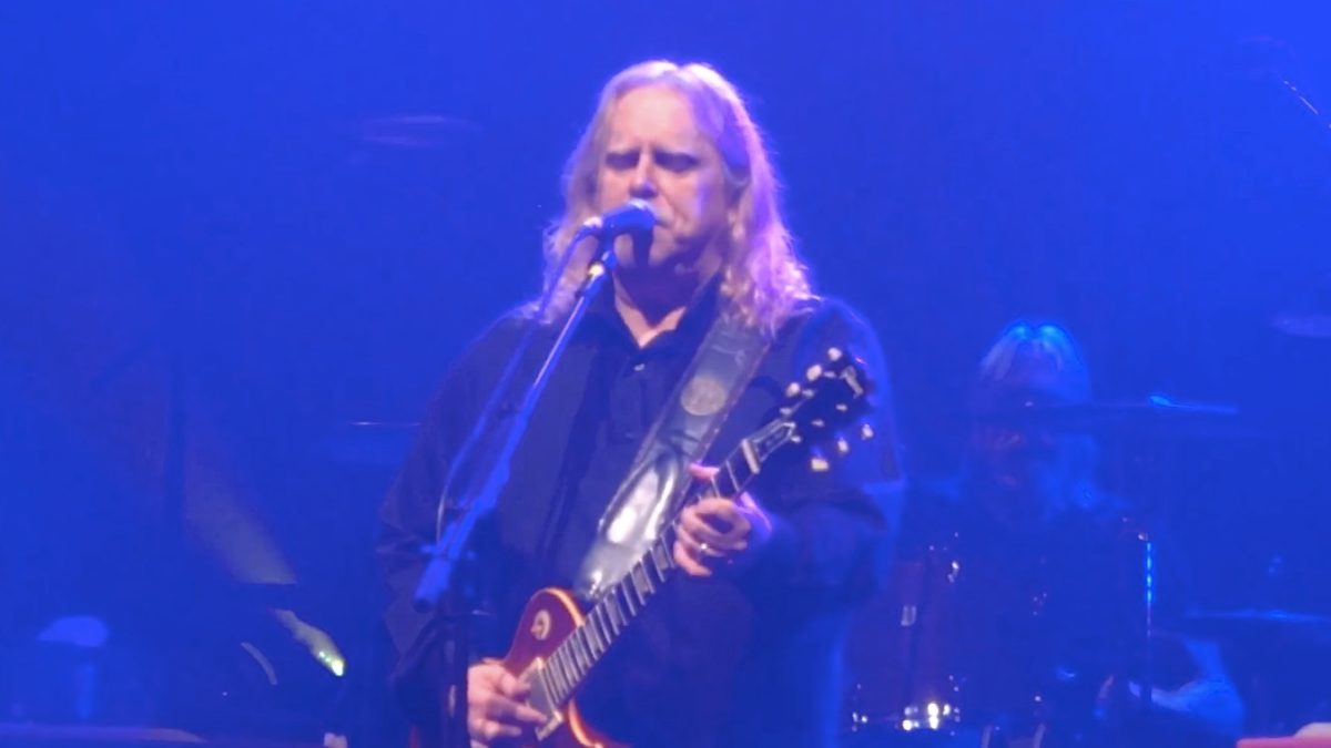 Devon Allman, Duane Betts, Ron Holloway & Others Join Gov’t Mule In Philadelphia