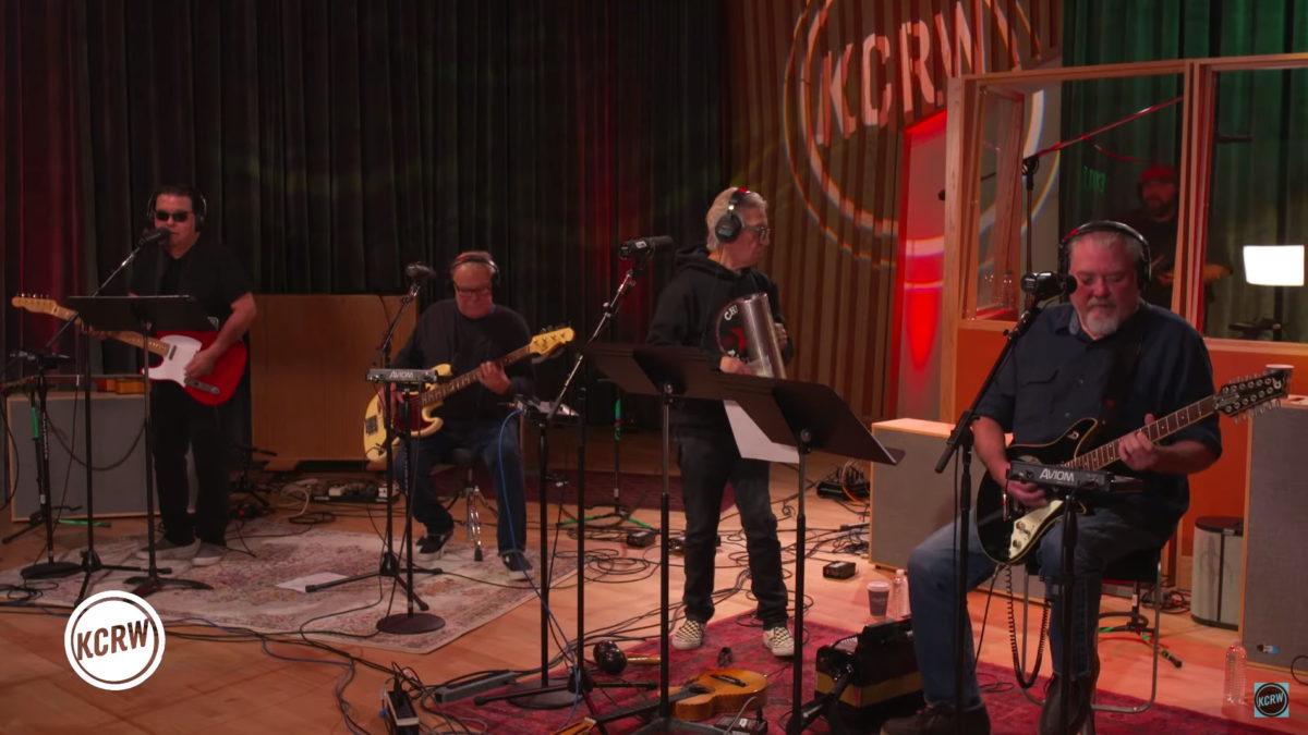Los Lobos Performs Live For KCRW
