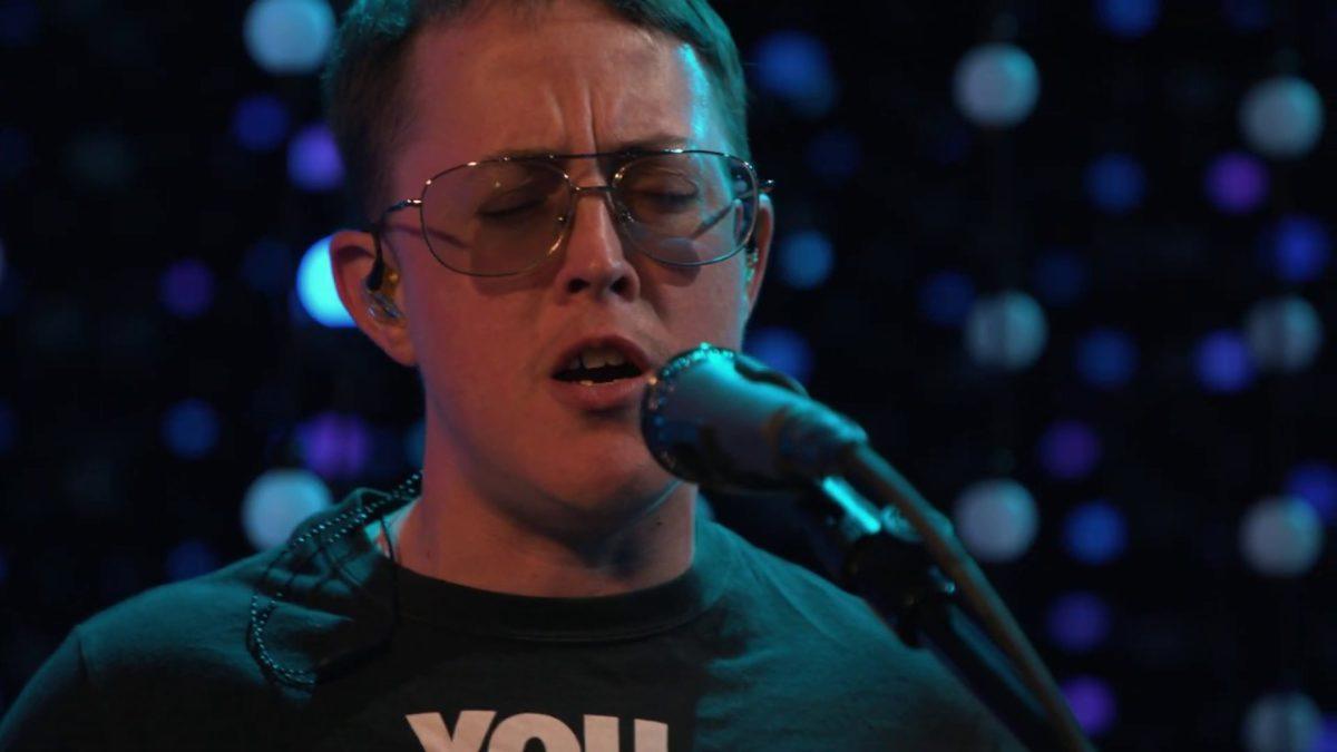 Lower Dens - Galapagos  (Live on KEXP)